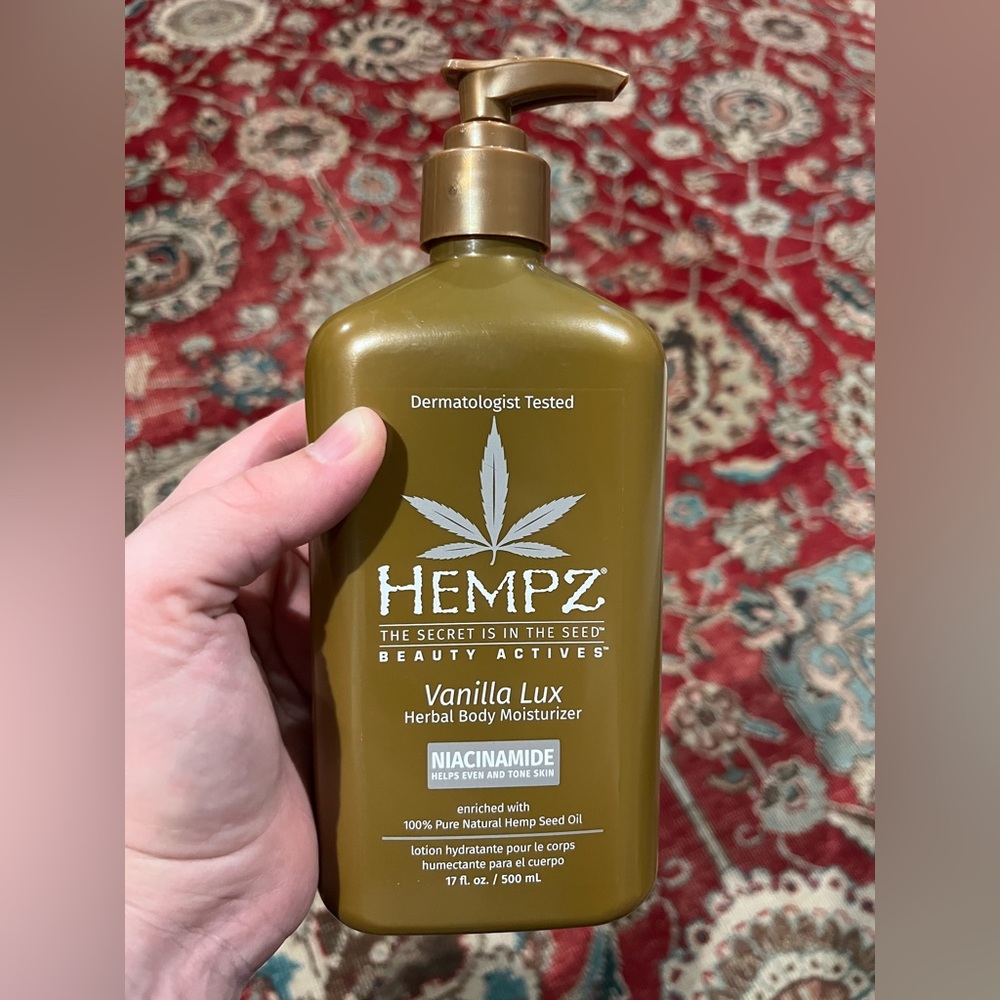 Hempz Vanilla Lux Herbal Body Moisturizer